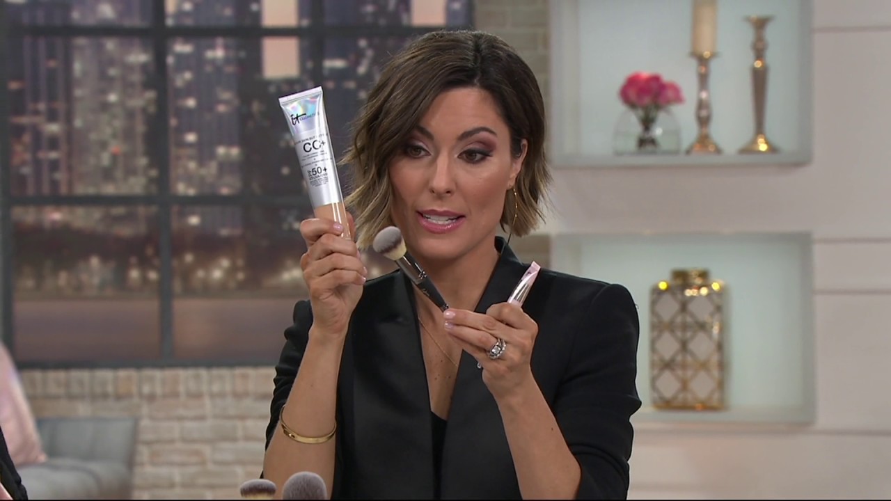 IT Cosmetics Heavenly Luxe Complexion Perfection Brush Duo on QVC