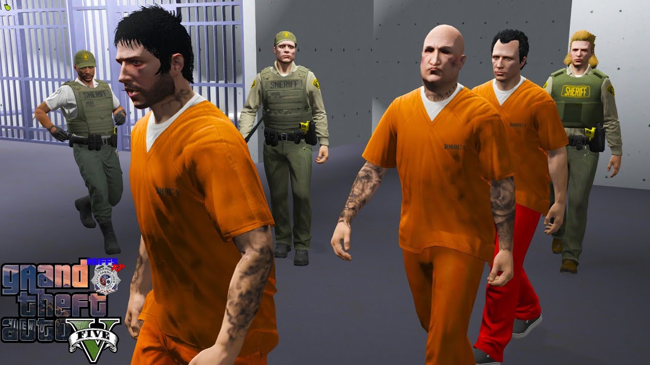 Inmates Fighting In The Yard - GTA 5 Prison Guard Roleplay