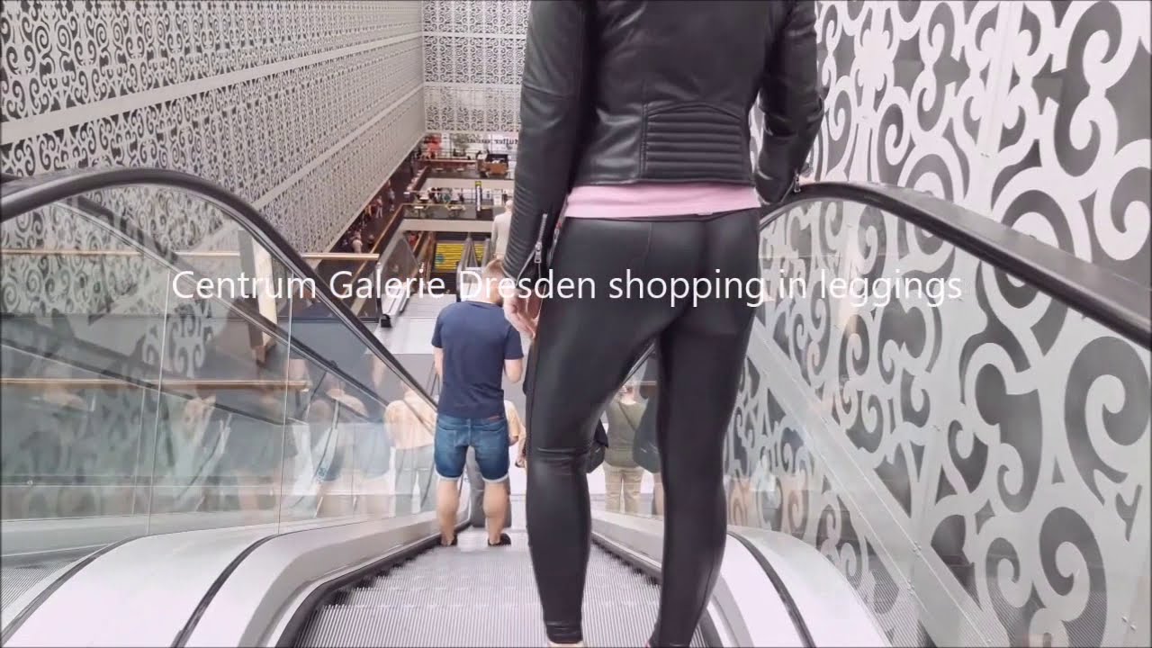 Caribig in shiny leggings and high heels Centrum Galerie Dresden shopping