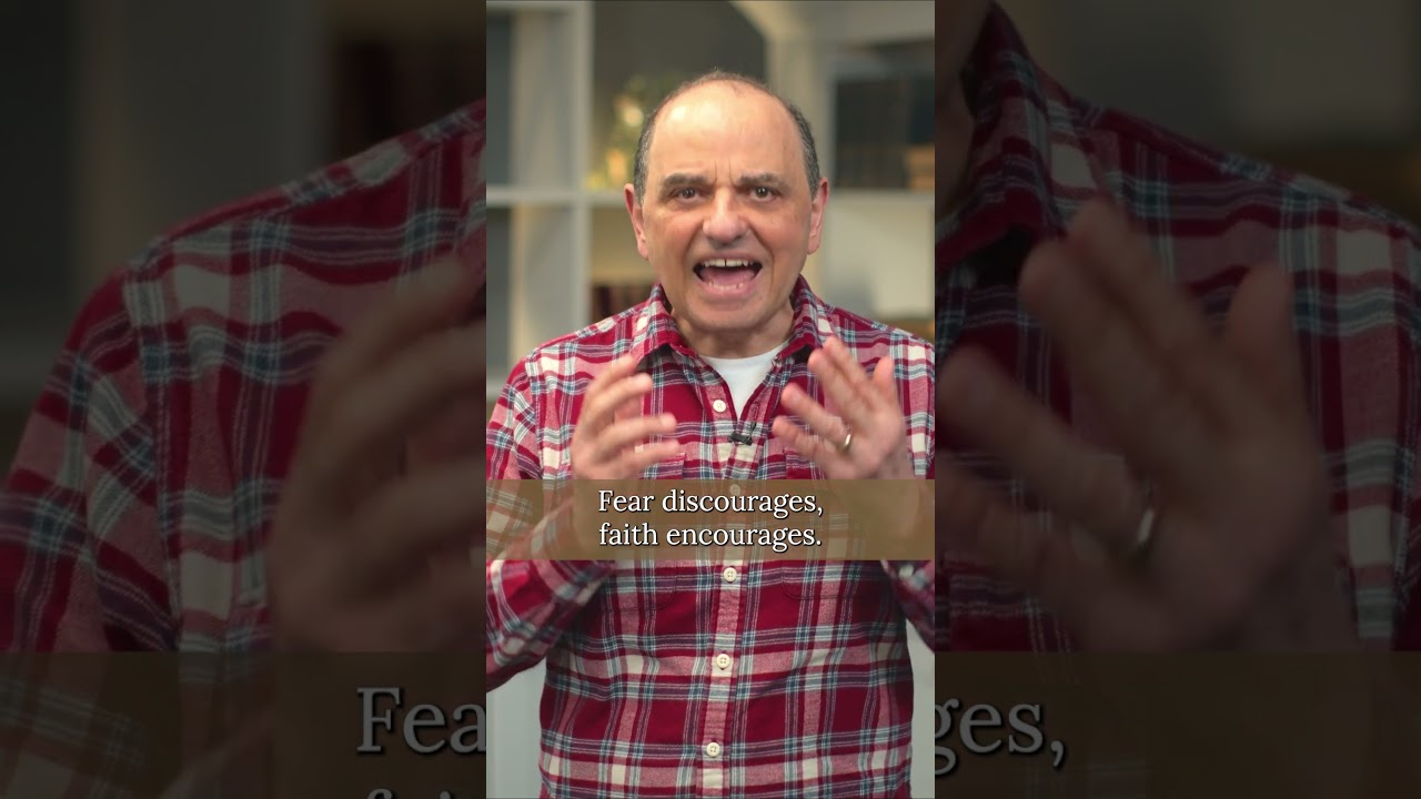 One Minute Sermon - Fear Not // J.John #christian #bible #jjohn