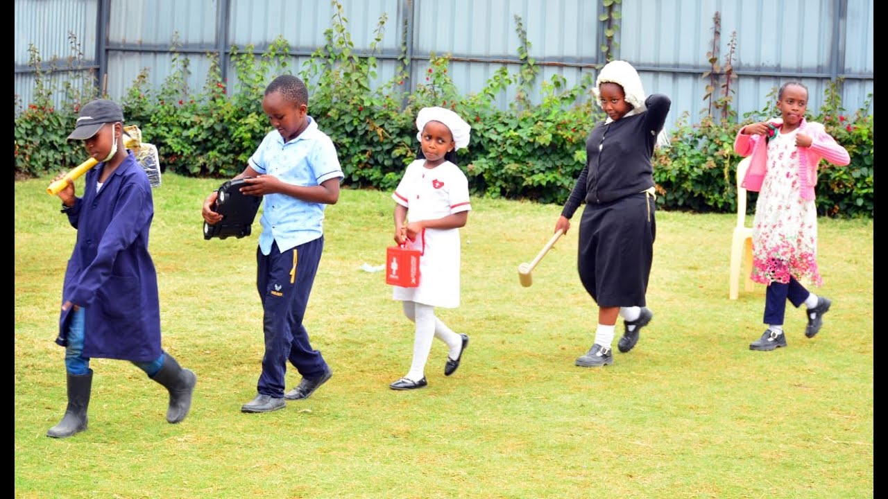Stepping Stones Grade 3 Swahili Career Presentation