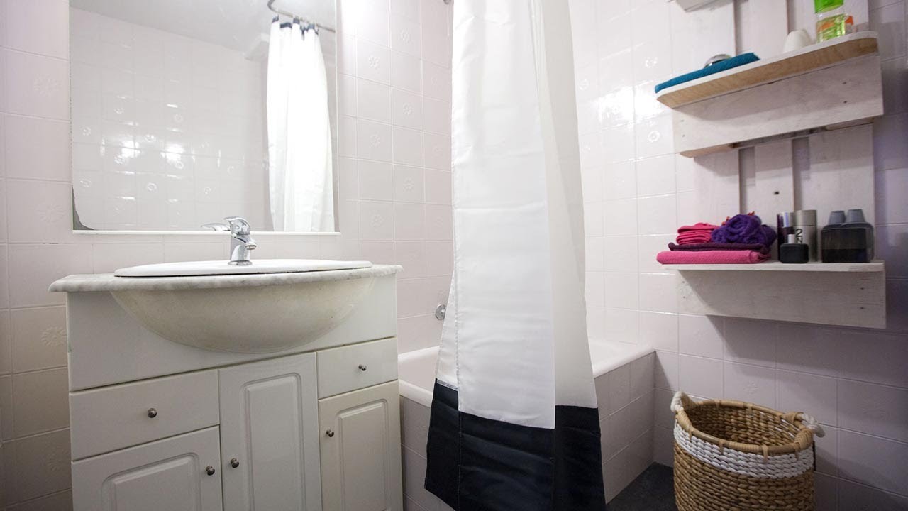 Actualizar baño viejo sin hacer obras - Programa completo - Decogarden