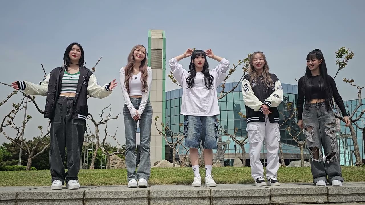 240426 비브(VIV) 'mini fanmeeting' 4K30p 직캠(fancam) @musicbank