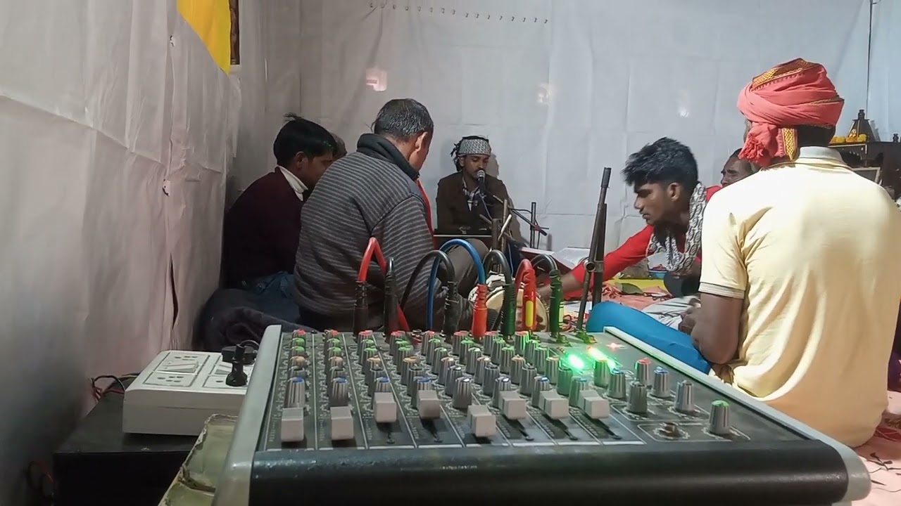 मुदारी kaha gire  ..................