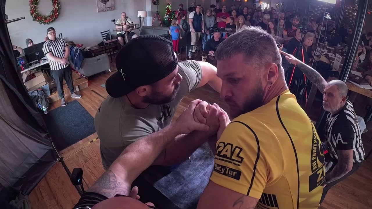 Ryan Belanger VS Robby Russell 220lb RH Super-match - Rumble at the Rooster