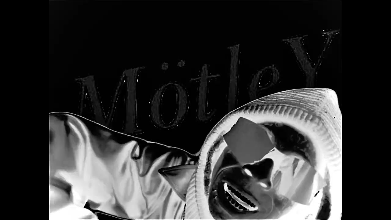 Lil Novi - S. A. D. (feat. Lil Wayne) (YMMK) (Official Music Video)