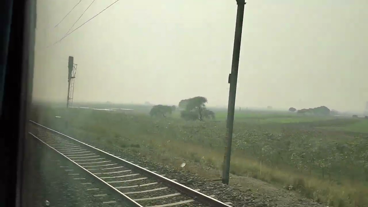 15279 poorabiya express 3rd AC View