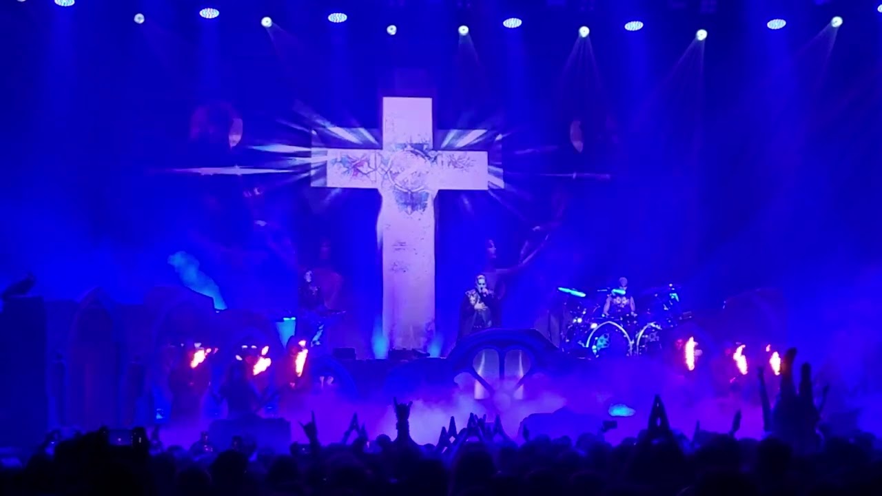 Powerwolf, Live, Stossgebet, le 17 octobre 2024, le Zenith de Paris