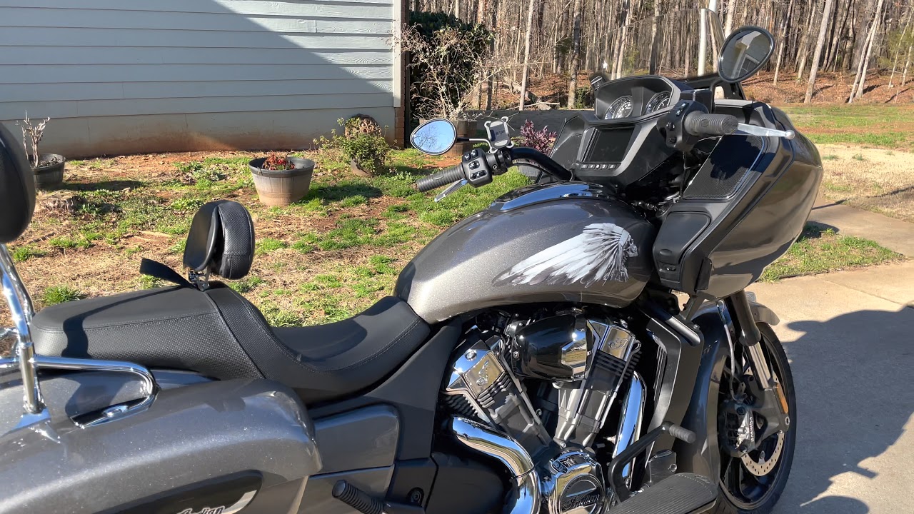 The new bike. 2020 Indian Challenger! With Rinehart slip-on’s.