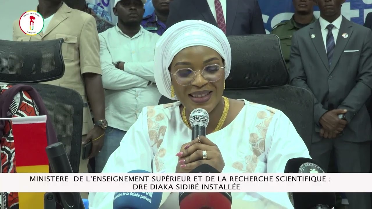 Dre Diaka Sidibé prend fonction au ministère de l'Enseignement supérieur