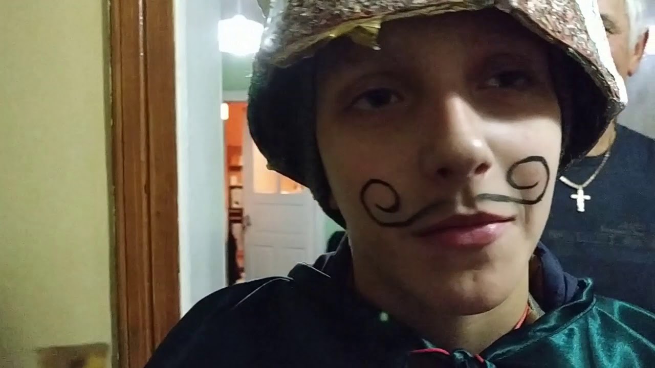 зустрiкаемо вертеп колядникiв