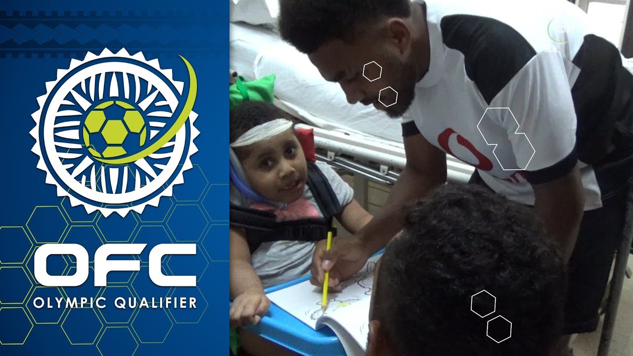 Team Fiji visits children's ward in Lautoka