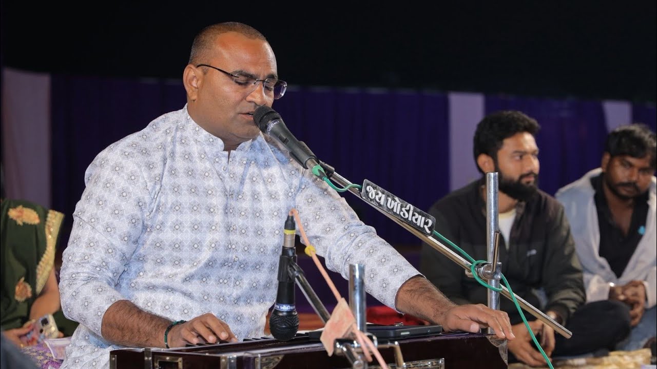 Dinesh patel #રામદેવપીરની આરતી#