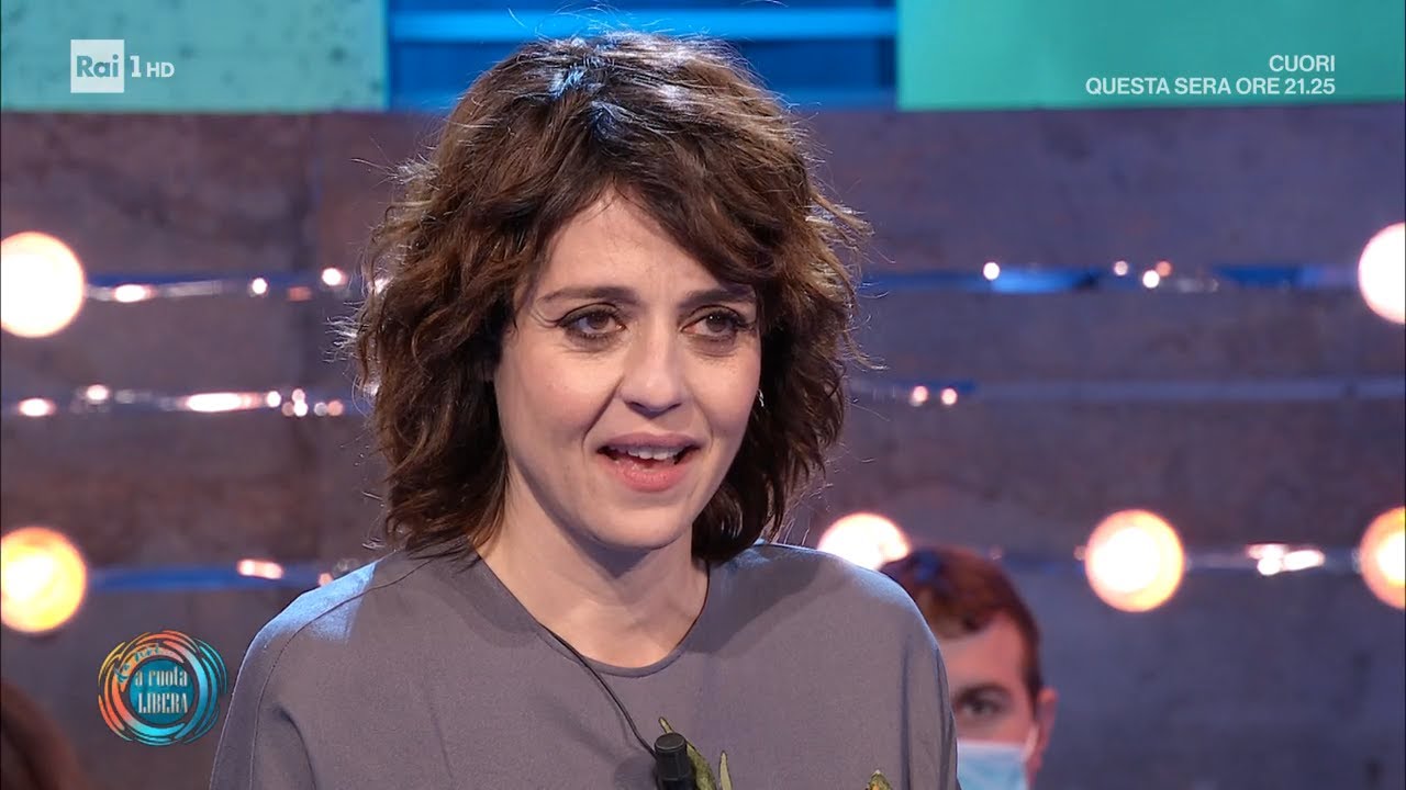Vanessa Scalera torna nei panni di Imma Tataranni - Da noi ...a ruota libera 24/10/2021