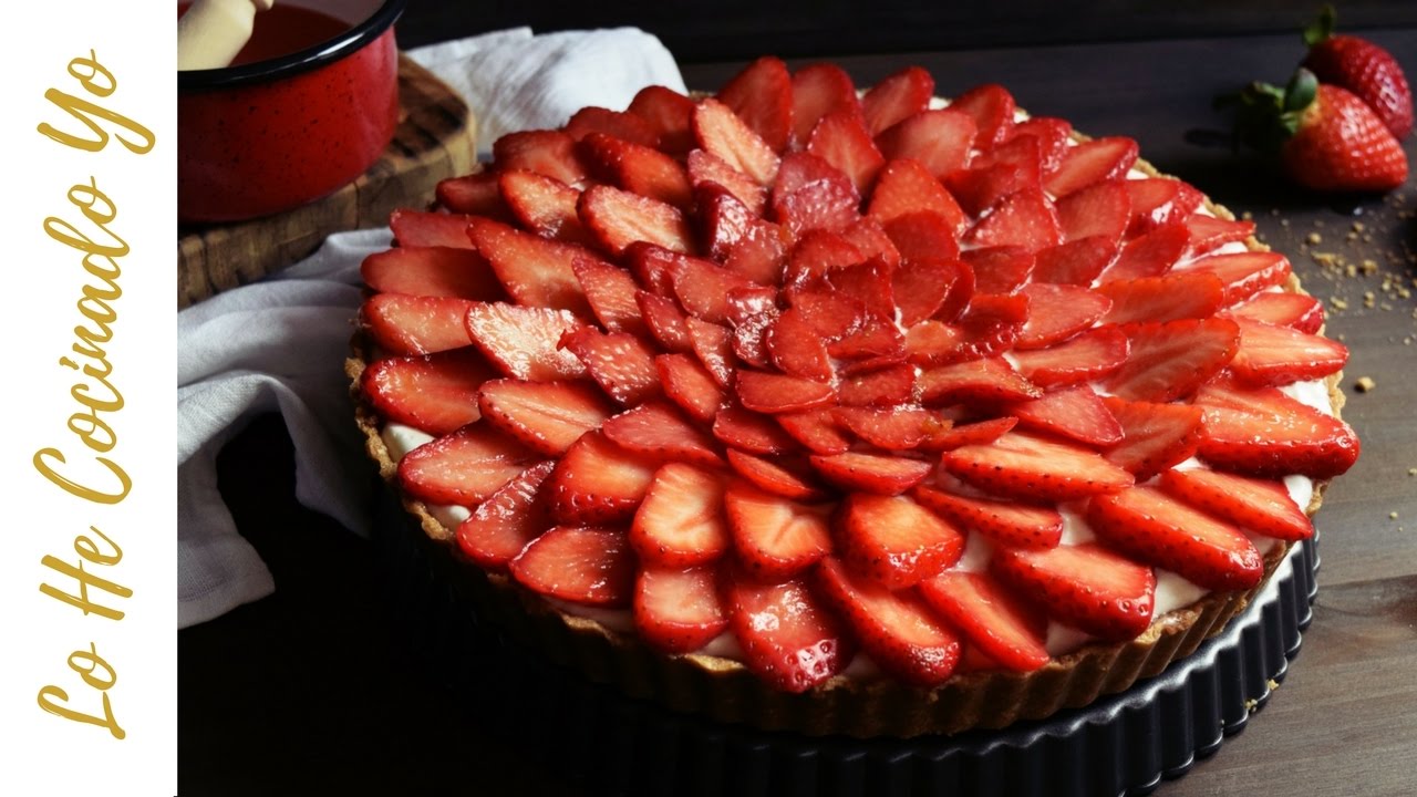 Receta de Tarta de Fresas con Nata (Rápida, Fácil y Sin Horno) | LHCY
