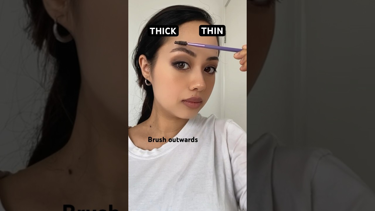 Thin Vs Thick brows using makeup  #eyebrows #brows #makeuphack