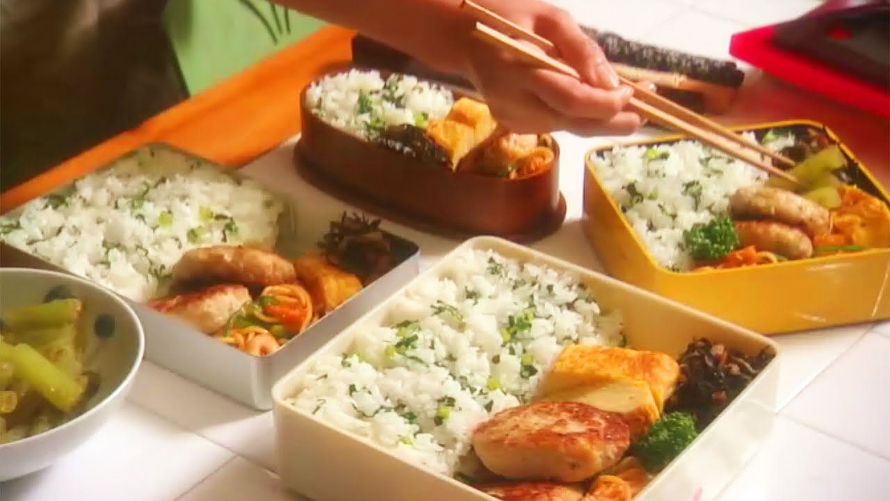 单亲妈妈为儿子准备便当，怎料同学同事都爱吃！妈妈便当卖爆了！