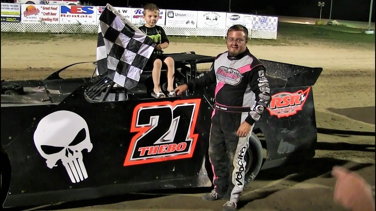 Late Model Feature at i96 Speedway on 8-5-16