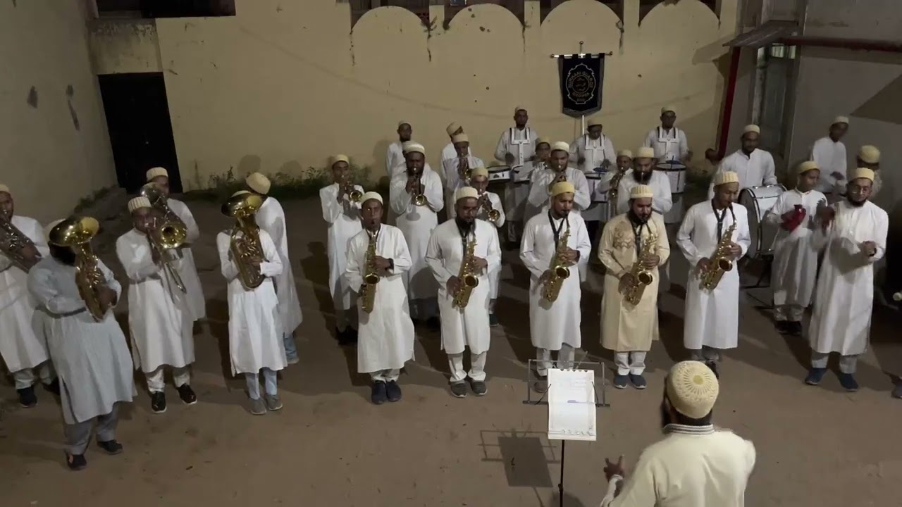 Burhani Guards Band Godhra Madhe tune