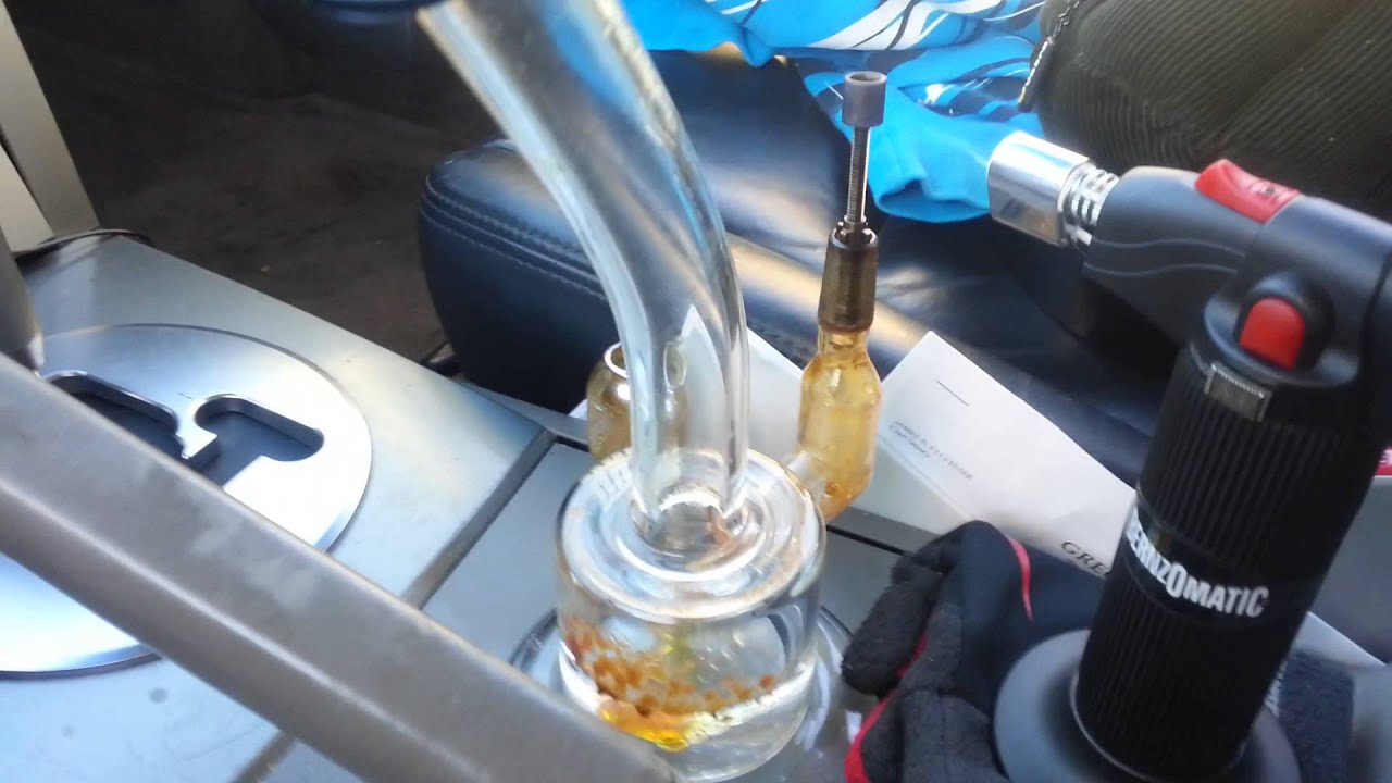 Honey oil dab using the toro hex perc