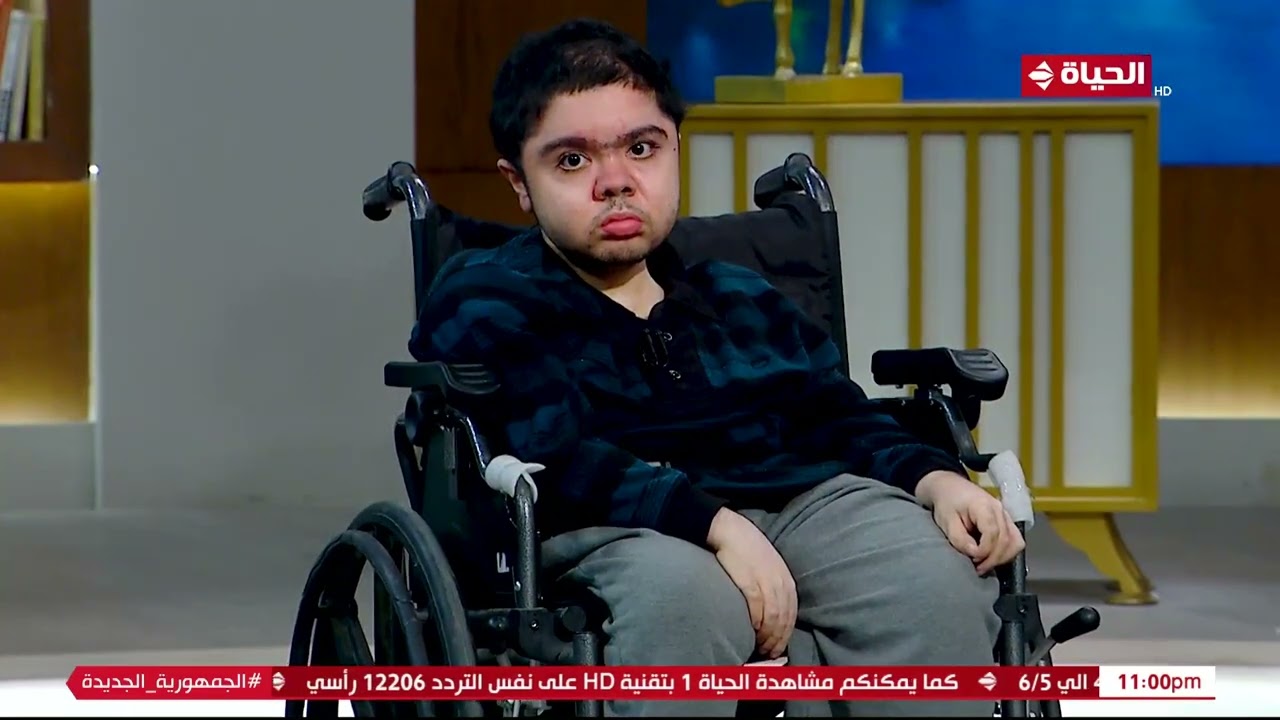 والدة محمود عزت وتفاصيل عن معانتها مع مرض إبنها.. في علاج موجود للحالات دي ثمنه 24 مليون جنيه