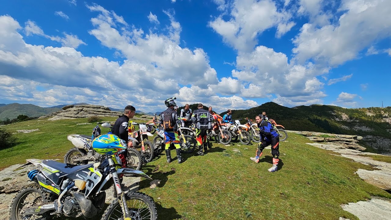 💥💯 Enduro Sunday- Разходка в Ненково (Бабата и Дядото) 30.04.23г. Part 1