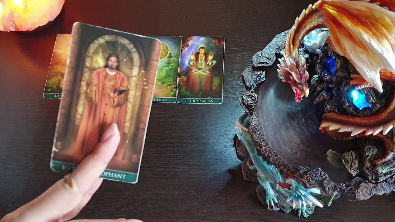 КАКИЕ ОН ДУМЫ ДУМАЕТ О ВАС СЕГОДНЯ 🔮💯💥🚀🤴💕🧿