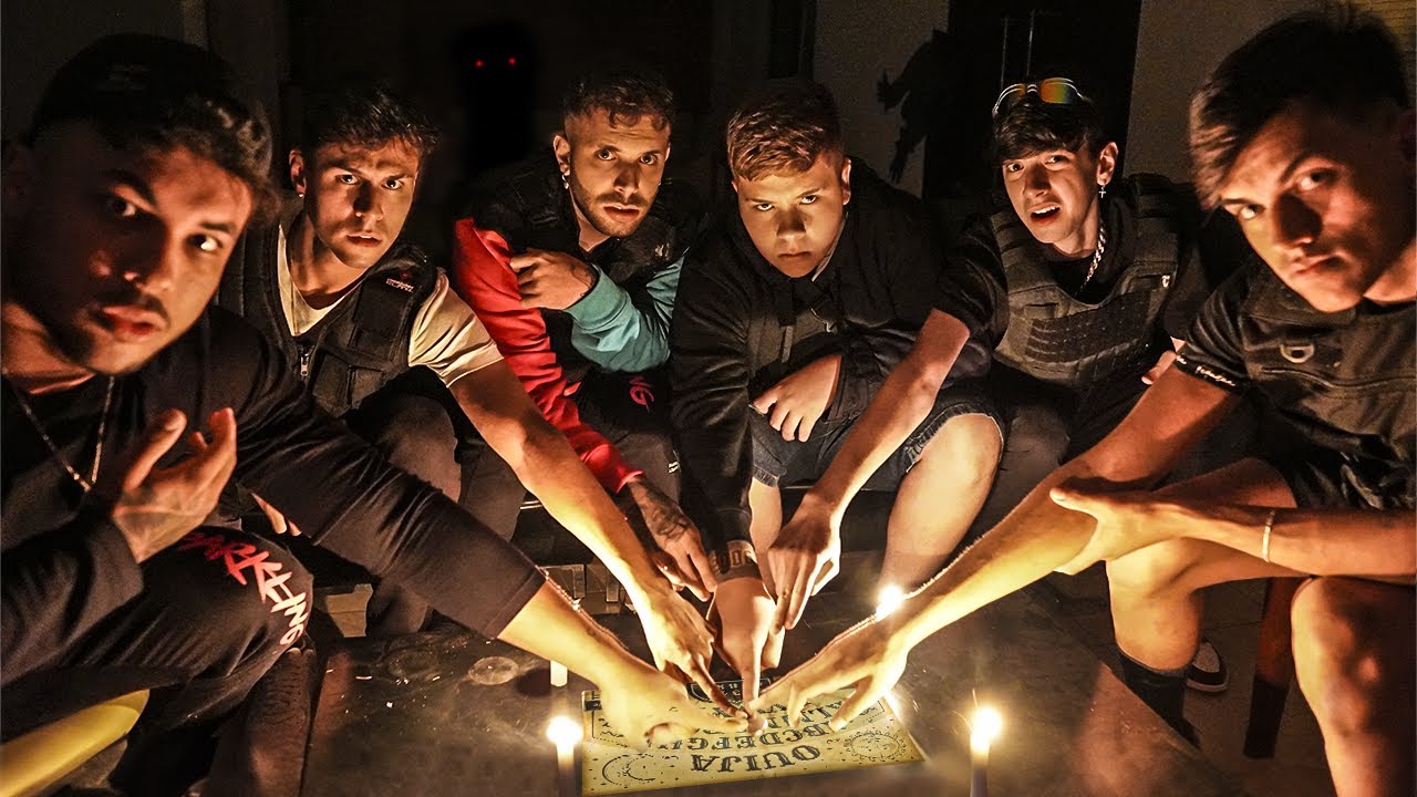 JOGAMOS TABULEIRO OUIJA ESCONDIDO NA CASA DOS CAÇADORES DE LENDA ELITE!!! *deu ruim*