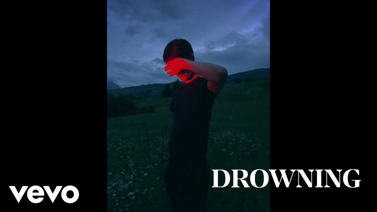 Cella - Drowning (Visualizer)
