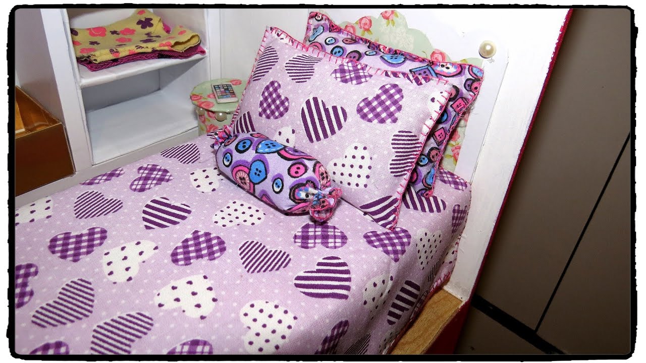 Colcha e Travesseiro para Cama da Barbie DIY