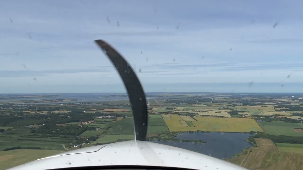 Anflug auf Aalborg (EKYT), Dänemark