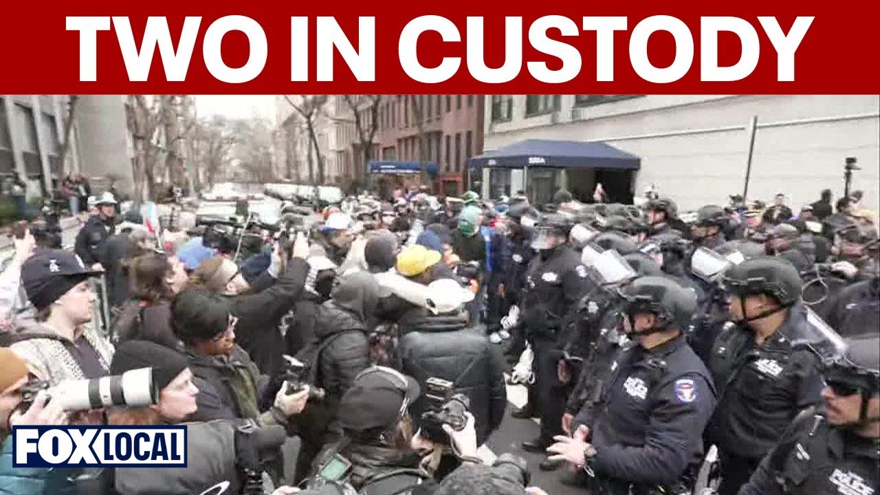 LIVE: NYPD gives update on protests outside Gracie Mansion