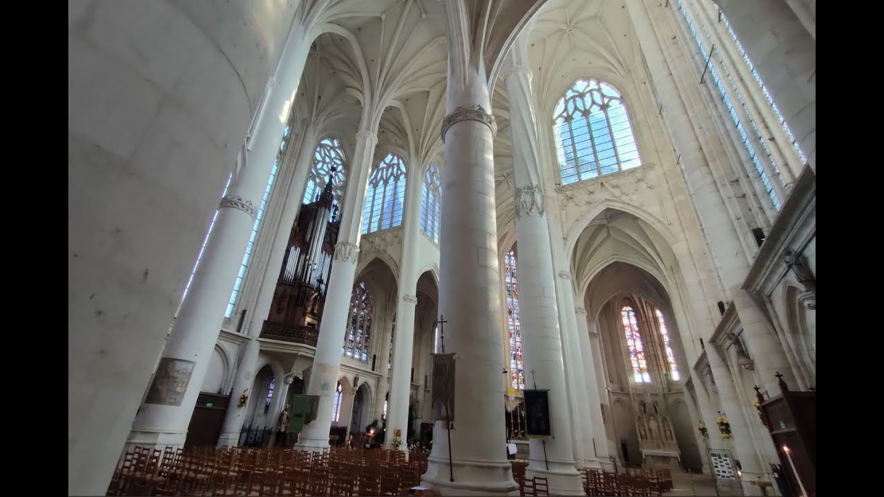Basilique de Saint Nicolas de Port grand angle (4K/60fps)