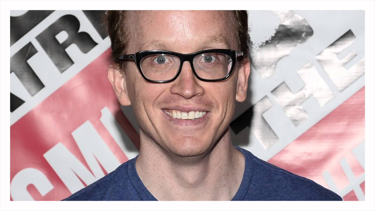Chris Gethard: How to get out of your head in Improv