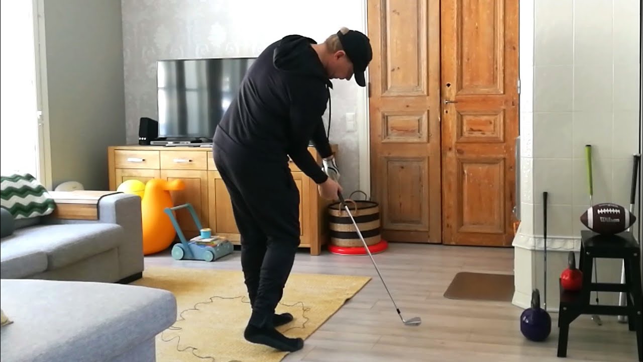 Golfin voima lyönti.