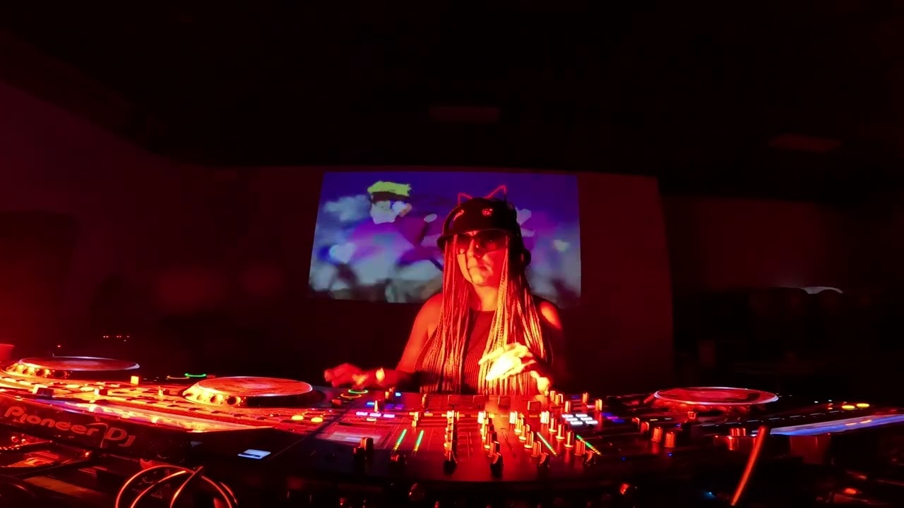 MAMA J | ANIME RAVE LICKNDIP