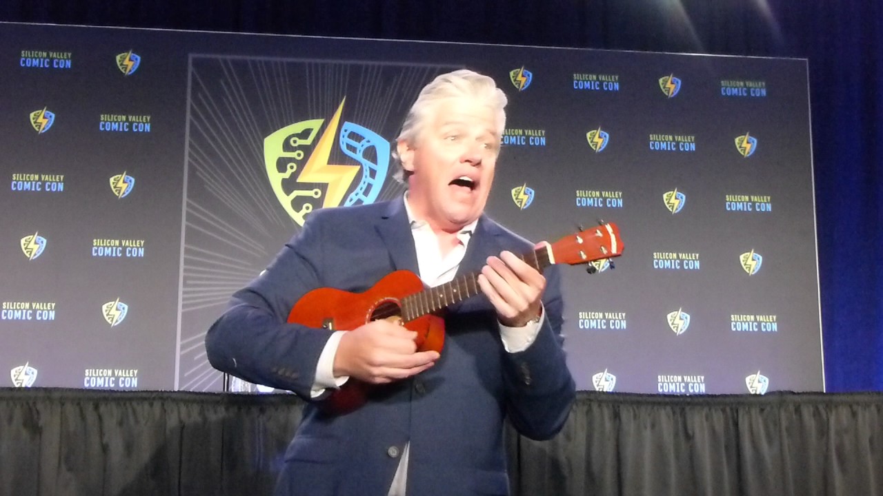 Silicon Valley Comic Con SVCC 2017 Tom Wilson Sings 
