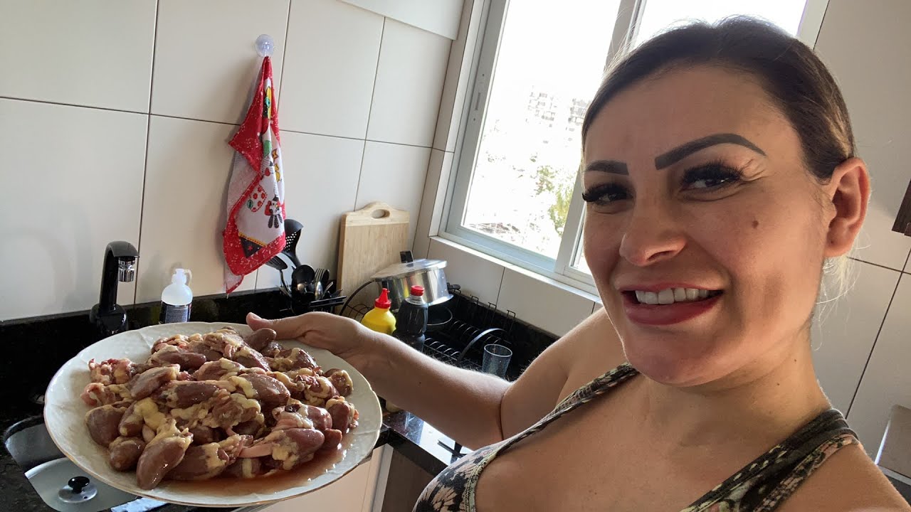 Coração de frango com batatinha, rápido e fácil! Por Andressa Urach