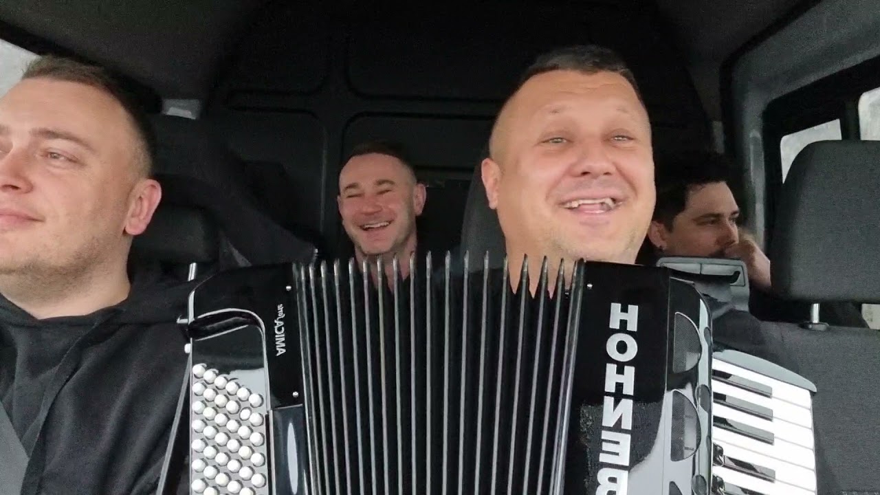 Biesiada z busa Magiki śpiewają jaja jak cza 🤣🤣🤣🤣🤣📣🎺💥🎷🎻🥁🪘🪕🔉🔉🔉🔉🔉🔉🔉🔉🪕