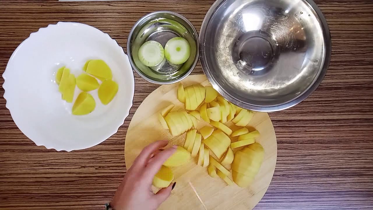 Krompir, vrhnje za kuhanje, malo sira i imate odličan prilog uz meso ili ribu | ekuhinjica