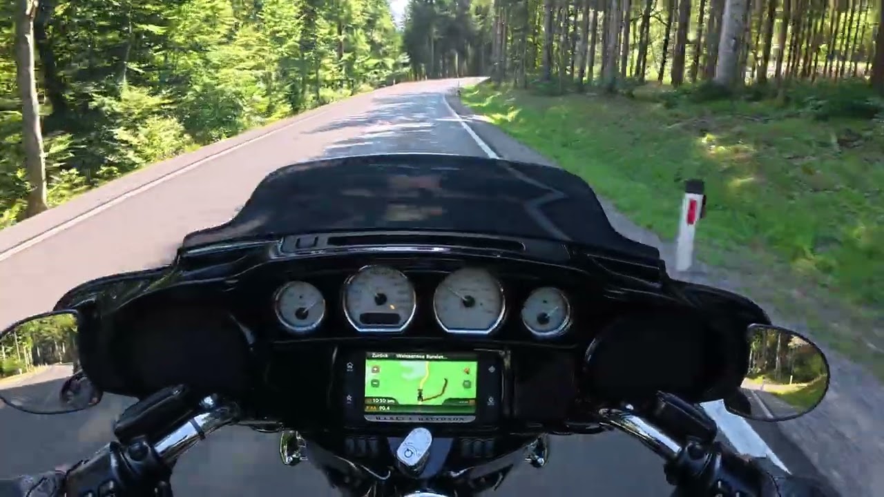 Mit den Bikes eine Geiltalrunde