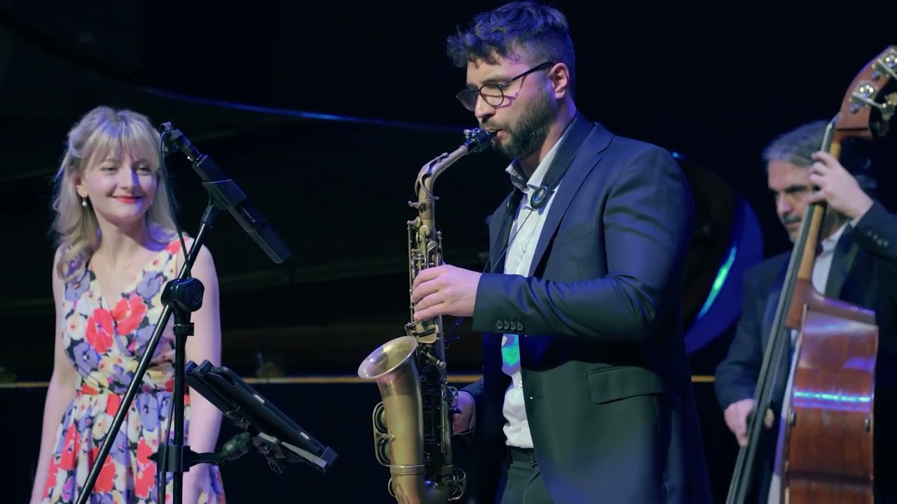 Caity Gyorgy en CDMX. (It Might As Well Be Spring) Ciclo Jazzalsur