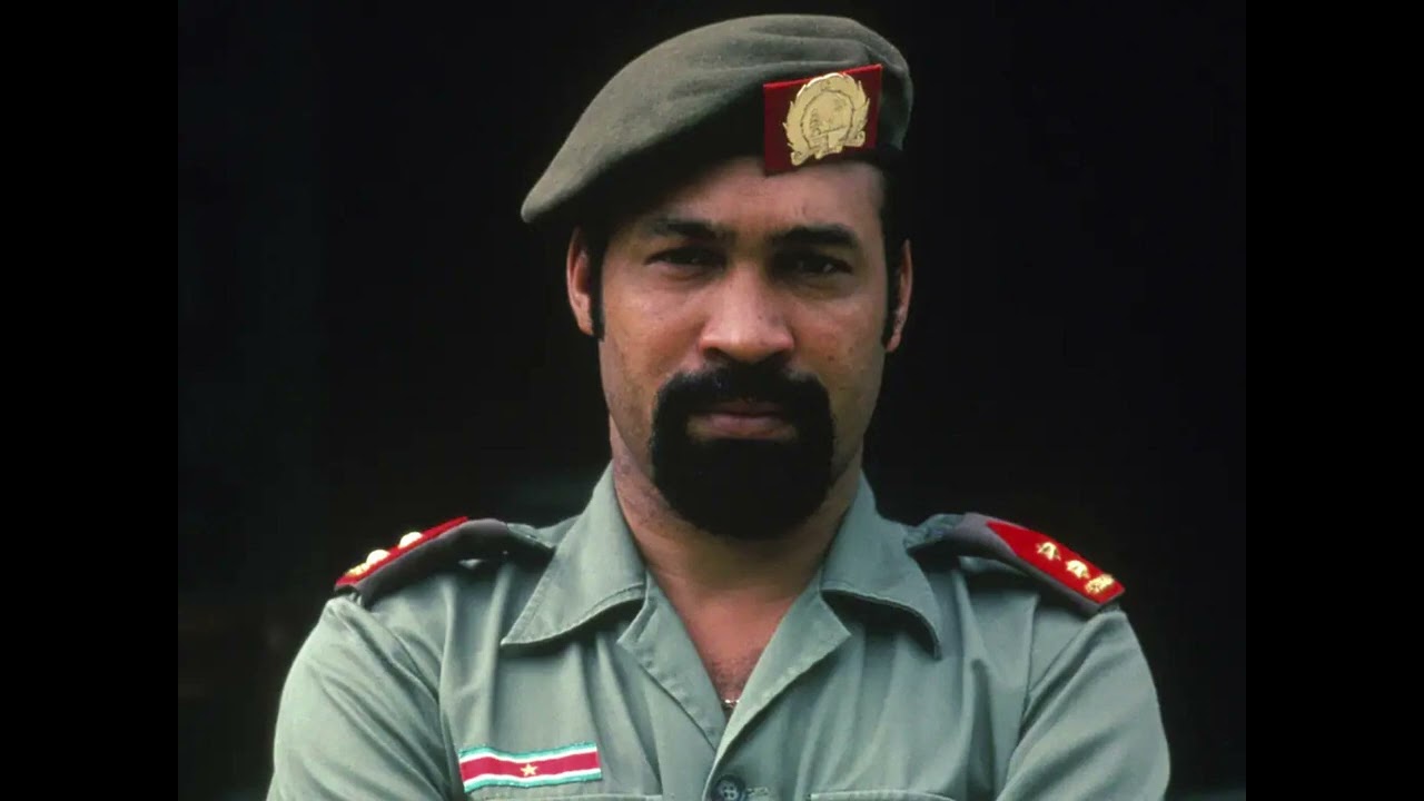 Leider van de Revolutie Lnt. Kol. Desiré Bouterse (b4 SR)