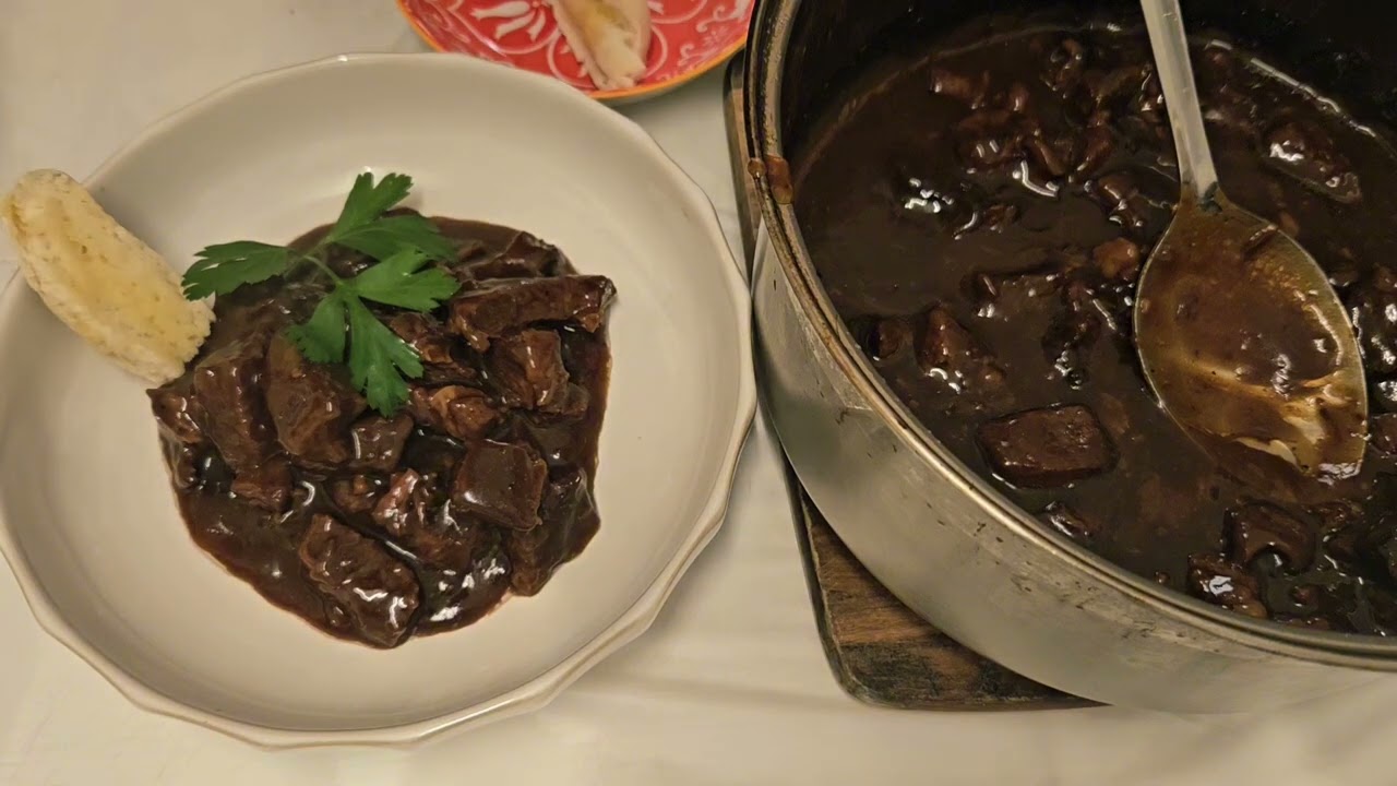 Easy Braised Steak and Onion Recipe 
