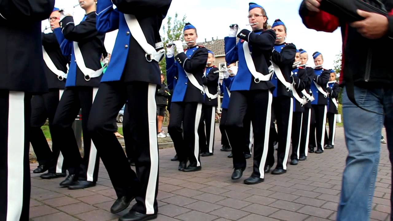 Jong Pasveer Skoalfeest Warga