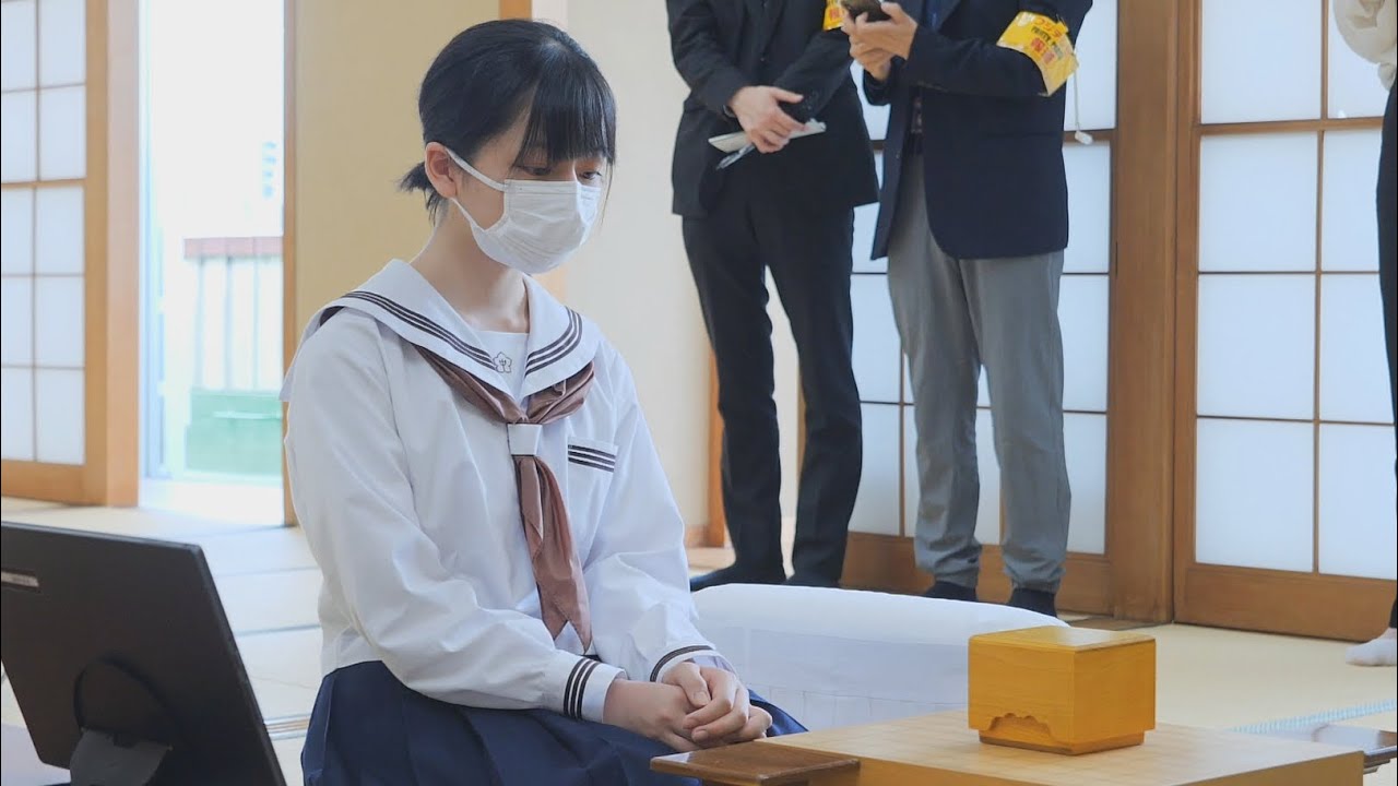 【最年少デビュー戦】鎌田美礼女流二級 対局開始時の様子