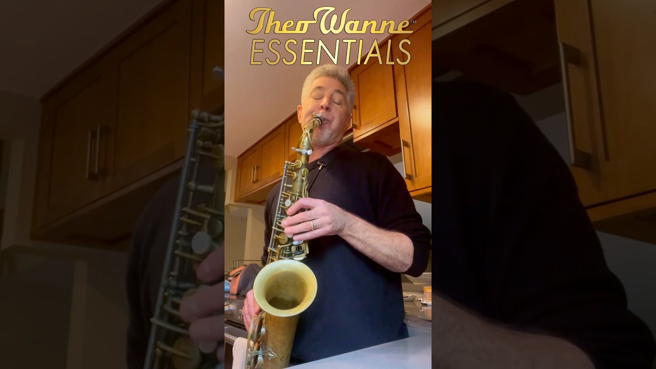Nelson Rangell on the Theo Wanne&trade; ESSENTIALS CONTEMPORARY Alto