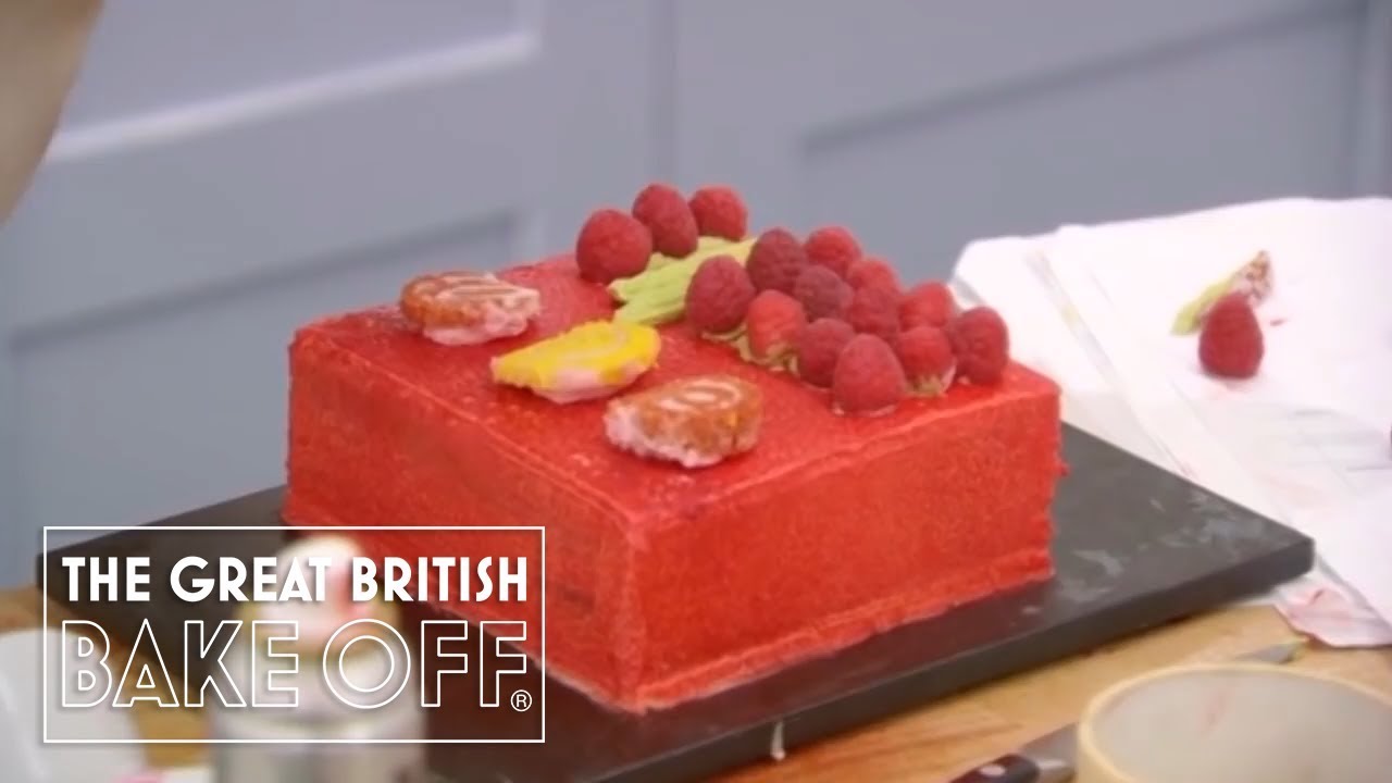 Создаём потрясающие торты со скрытым дизайном. Часть 1 | The Great British Bake Off