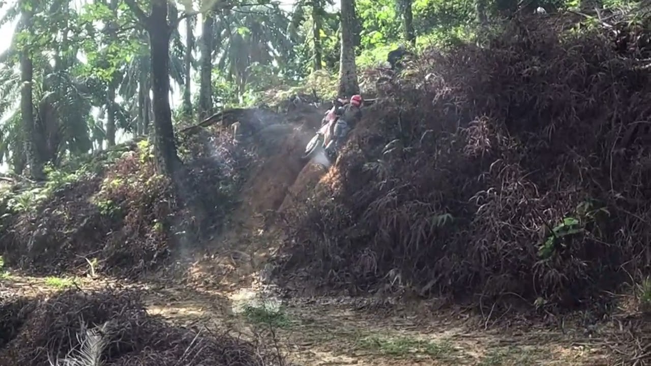 #106 Yo-yo at Puncak Alam