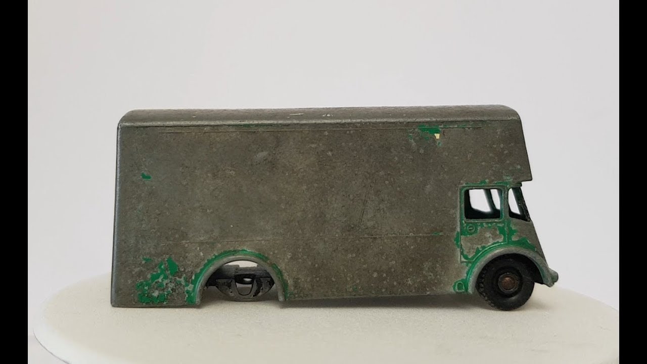 MATCHBOX Restoration No 46b Pickfords Removal Van 1960